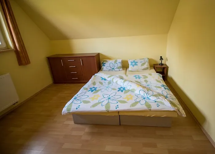 Privat U Raka Feriehus Liptovský Trnovec